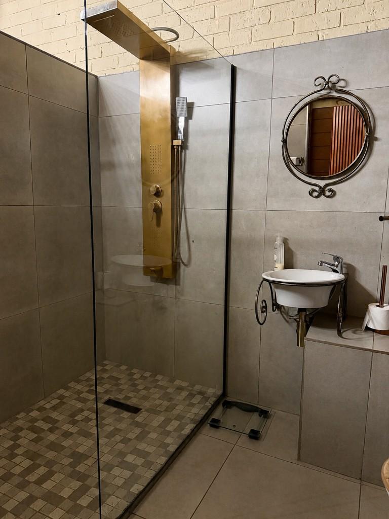 Room Seven photo 2